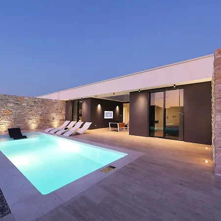 Complex Homes4you
