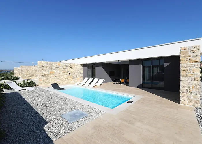 Complex Homes4you Villa